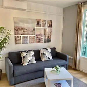 https://2-bdr-eixample-apartment.catalonia-hotels.com
